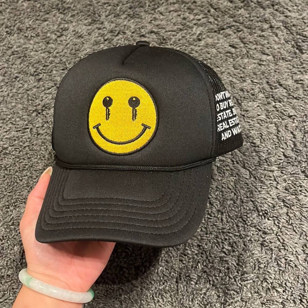 Tucker hat